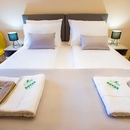 Novak - Kalman 公寓 *